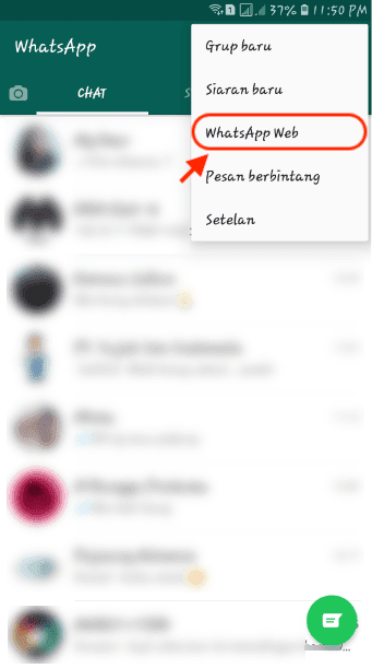 Memilih menu Perangkat Tertaut di WhatsApp untuk login WA Web
